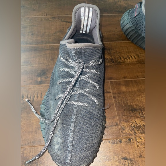 Yeezy’s Reflective Men’s - Picture 8 of 15